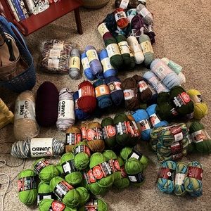 COPY - 🧶 12 Yarns